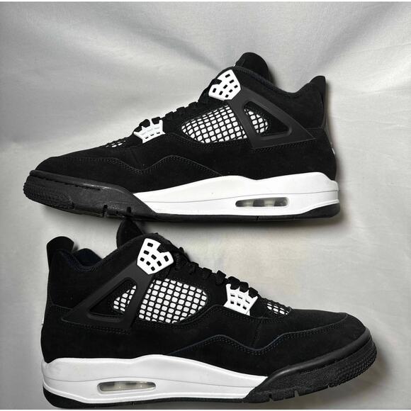 Size 10.5 - Nike Air Jordan 4 Retro White Thunder Men\'s Shoes Ships Now main image 5